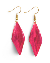 Load image into Gallery viewer, Pink Marble Wavy Lures of Love Earrings
