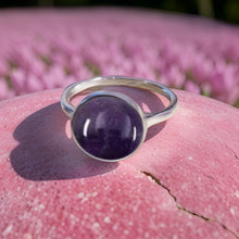 Load image into Gallery viewer, Amethyst Gemstone Round Ring
