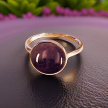 Load image into Gallery viewer, Amethyst Gemstone Round Ring
